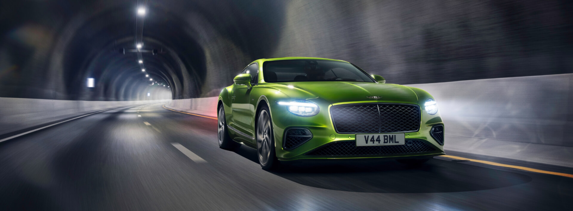 Hero image for Bentley vehicles.